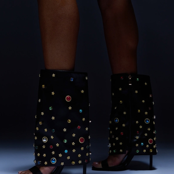 "COSMIC FANTASY" Embellished Black Sandals - Picture 7 of 7